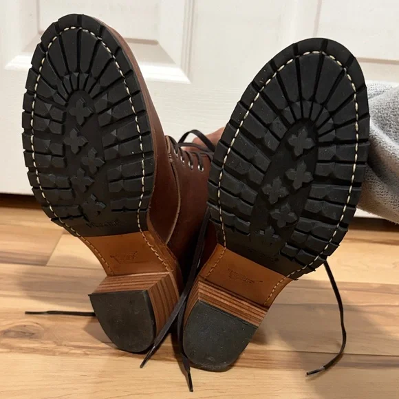 Red Wing Shoes Leather Ankle Boots - Picture 4 of 8